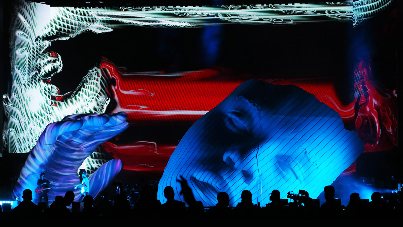 The Weekend Coachella scarred mask ES Devlin projection mapping